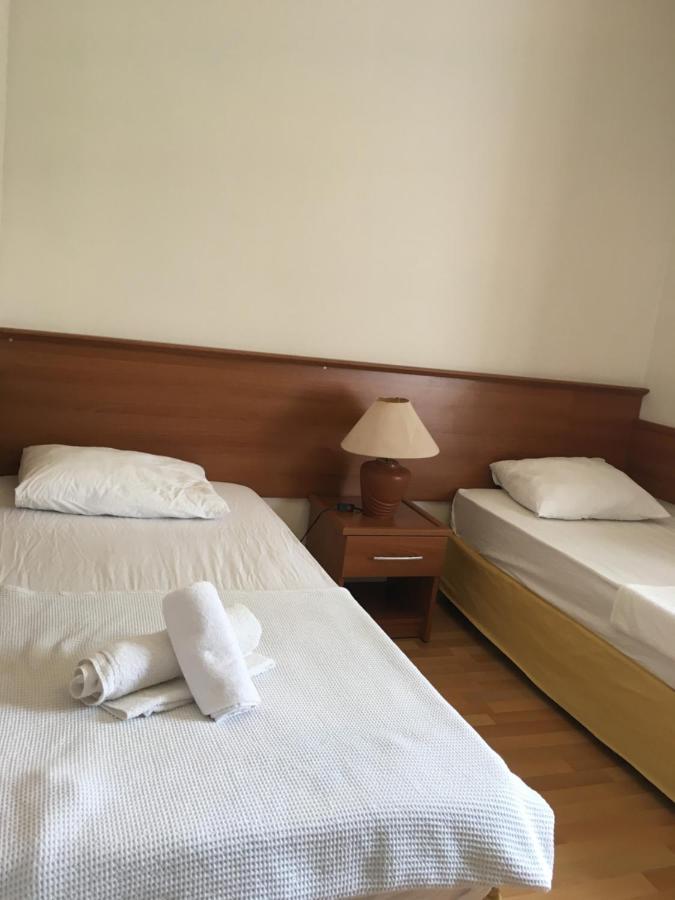 Felicity Hotel & Bungalows ケメル エクステリア 写真